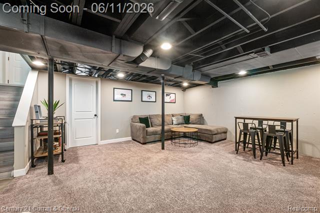 Builiding view thirty two for 704 N Edison, Royal Oak, MI. 48067