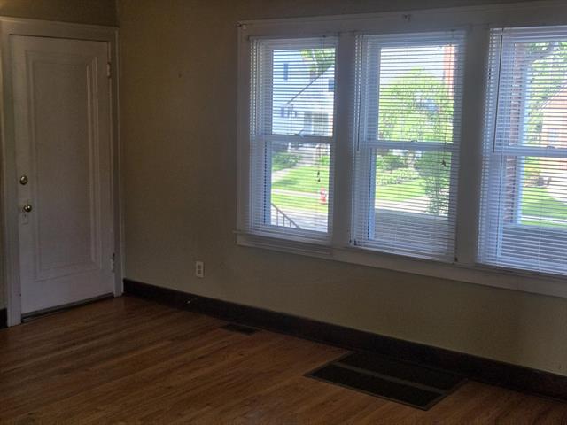 Builiding view four for 928 Maplegrove, Royal Oak, MI. 48067