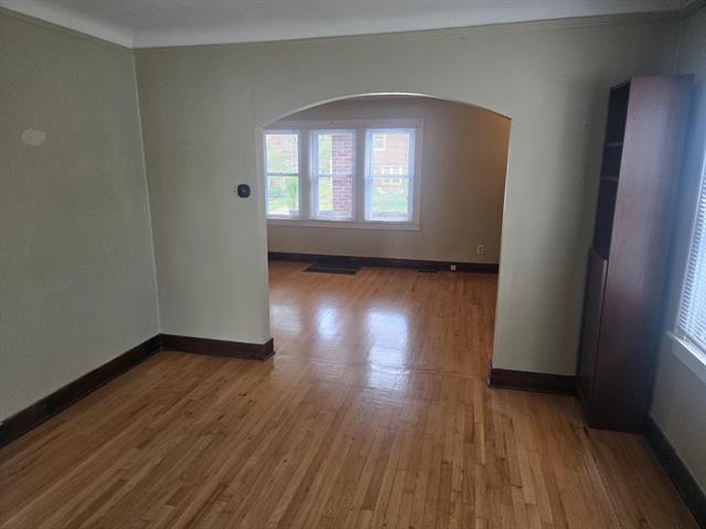 Builiding view six for 928 Maplegrove, Royal Oak, MI. 48067