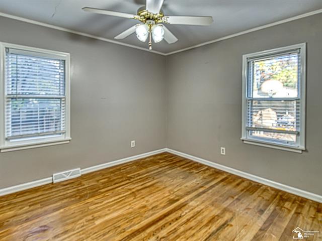 Builiding view twenty for 908 N Maple, Royal Oak, MI. 48067