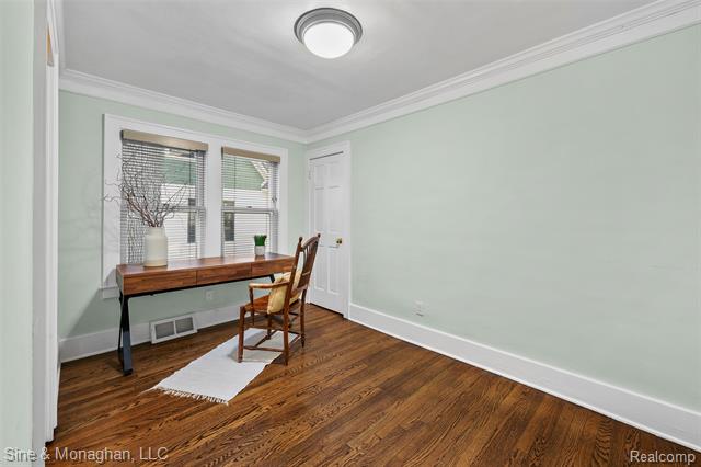 Builiding view sixteen for 517 Forest, Royal Oak, MI. 48067