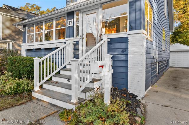 Builiding view three for 517 Forest, Royal Oak, MI. 48067