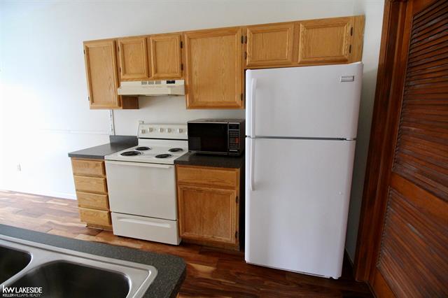 Builiding view nine for 68116 Rosewood, Richmond, MI. 48062