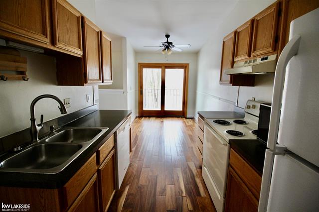 Builiding view six for 68116 Rosewood, Richmond, MI. 48062