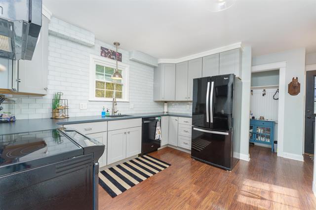 Builiding view ten for 3500 Jeanette, Chelsea, MI. 48118