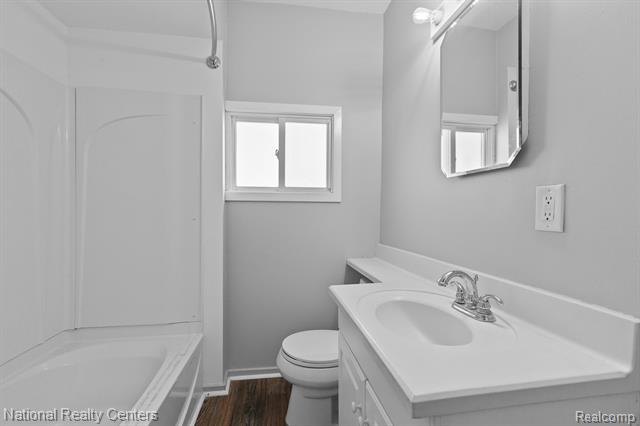 Builiding view sixteen for 115 Wamplers Ct, Brooklyn, MI. 49230