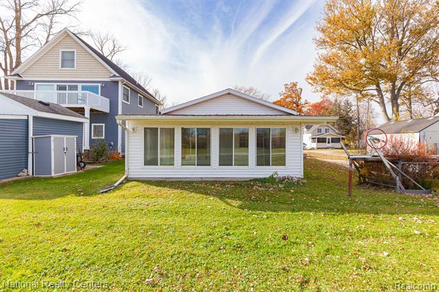 Builiding view twenty three for 115 Wamplers Ct, Brooklyn, MI. 49230