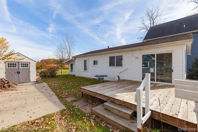 Builiding view twenty for 115 Wamplers Ct, Brooklyn, MI. 49230