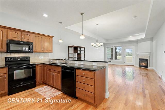 Builiding view five for 114 Tuscany Circle, Saginaw, MI. 48603