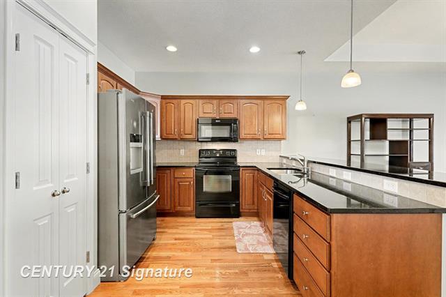 Builiding view six for 114 Tuscany Circle, Saginaw, MI. 48603