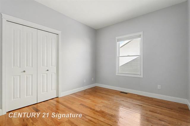 Builiding view ten for 114 Tuscany Circle, Saginaw, MI. 48603