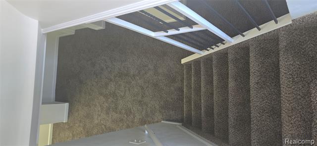 Builiding view twelve for 10476 Duprey, Detroit, MI. 48224