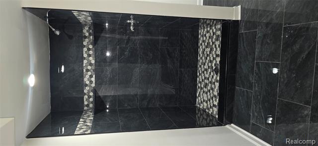 Builiding view twenty for 10476 Duprey, Detroit, MI. 48224