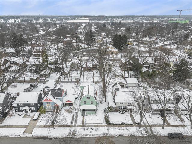 Builiding view forty nine for 1224 Olivia, Ann Arbor, MI. 48104