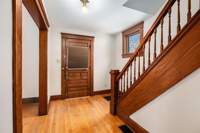 Builiding view seven for 1224 Olivia, Ann Arbor, MI. 48104