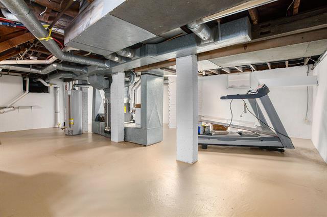 Builiding view thirty five for 1224 Olivia, Ann Arbor, MI. 48104