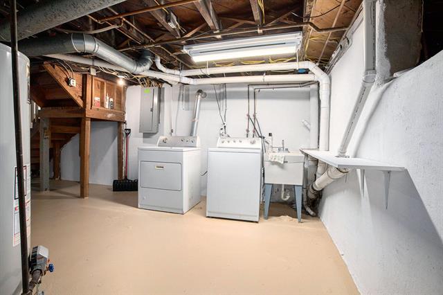 Builiding view thirty seven for 1224 Olivia, Ann Arbor, MI. 48104