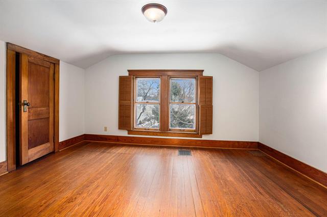 Builiding view thirty two for 1224 Olivia, Ann Arbor, MI. 48104