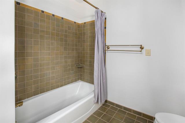 Builiding view twenty three for 1224 Olivia, Ann Arbor, MI. 48104