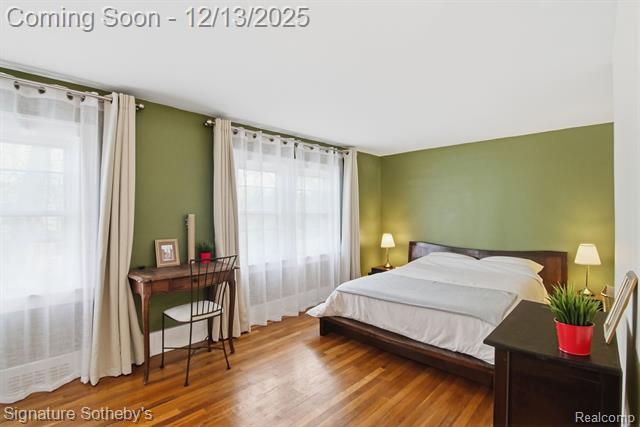 Builiding view seventeen for 923 N Center, Royal Oak, MI. 48067