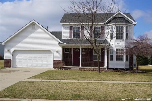 front view for 10090 Heatherway Drive, Pinckney, Mi. 48169