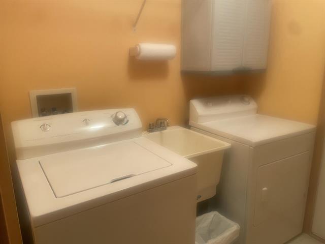 Builiding view ten for 312 Marigold, Westland, MI. 48185