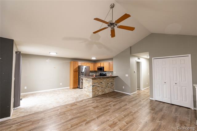 Builiding view four for 16066 Morningside, Northville, MI. 48168