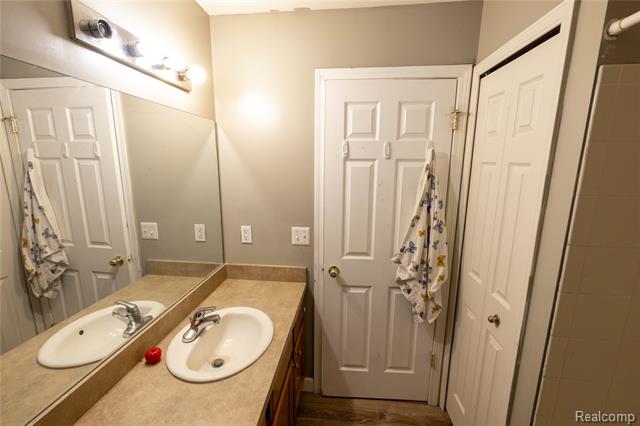 Builiding view thirteen for 16066 Morningside, Northville, MI. 48168