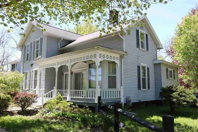 front view for 623 N Locust St, Adrian, Mi. 49221