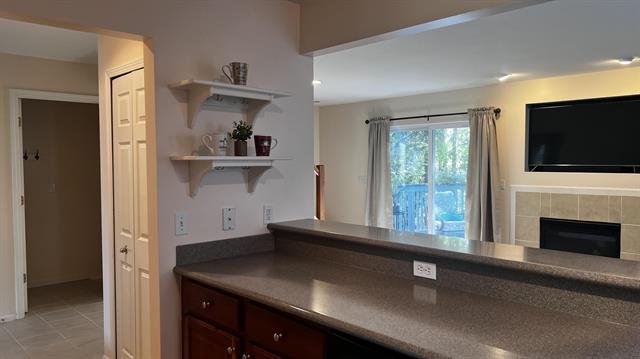 Builiding view eighteen for 217 Old Creek, Saline, MI. 48176