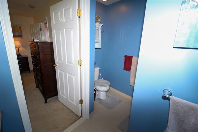 Builiding view thirty four for 217 Old Creek, Saline, MI. 48176