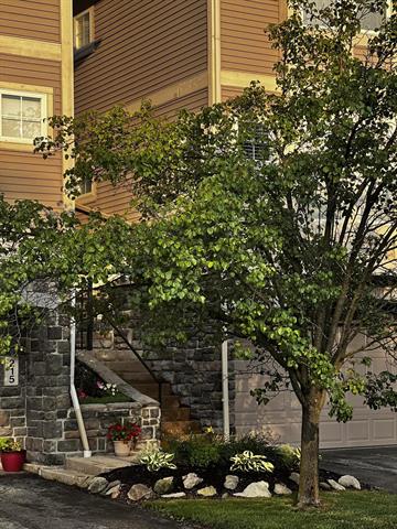 Builiding view three for 217 Old Creek, Saline, MI. 48176