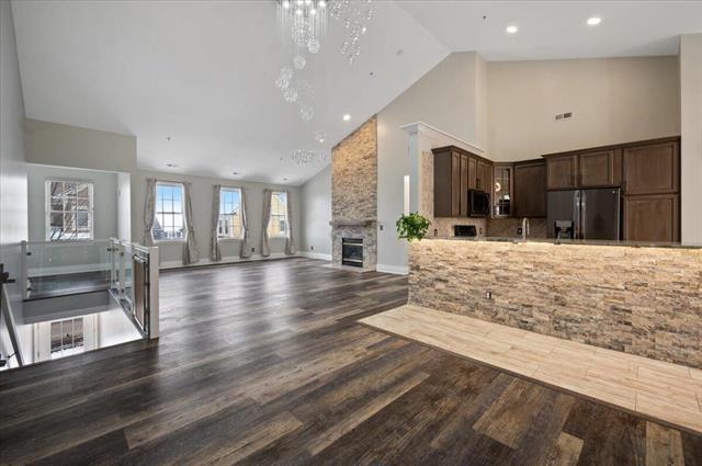 Builiding view forty for 370 Roosevelt, Canton, MI. 48188