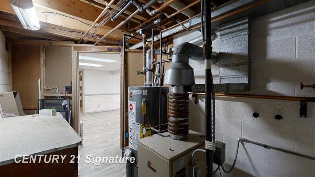 Builiding view forty two for 2765 Clairmount, Saginaw, MI. 48603