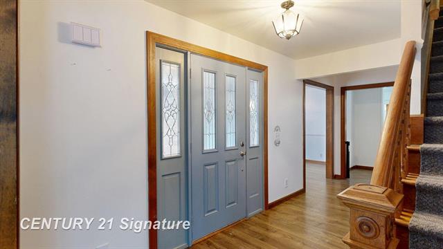 Builiding view sixteen for 2765 Clairmount, Saginaw, MI. 48603