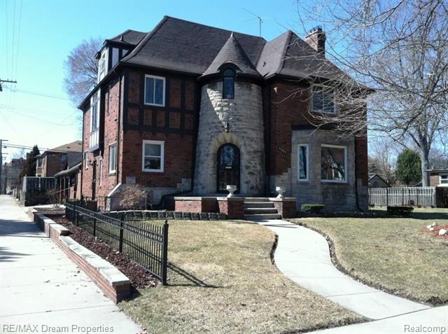 front view for 17305 Muirland Street, Detroit, Mi. 48221