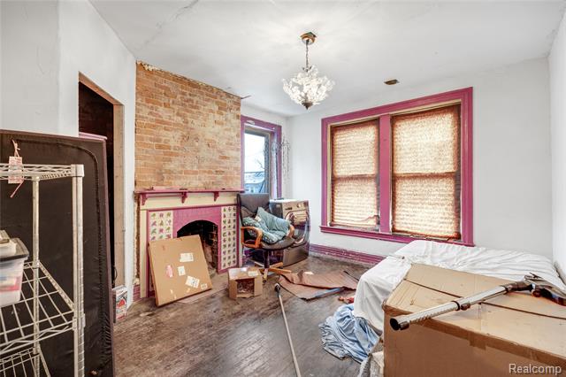 Builiding view fifteen for 70 Lawrence, Detroit, MI. 48202