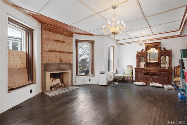 Builiding view fourteen for 70 Lawrence, Detroit, MI. 48202