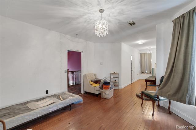 Builiding view nine for 70 Lawrence, Detroit, MI. 48202