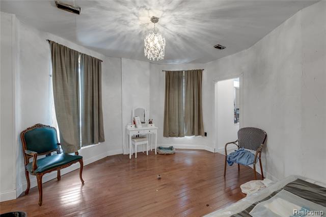 Builiding view twelve for 70 Lawrence, Detroit, MI. 48202