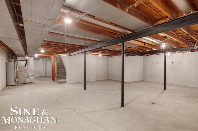 Builiding view nineteen for 22727 Shoreview Ct., Saint Clair Shores, MI. 48082