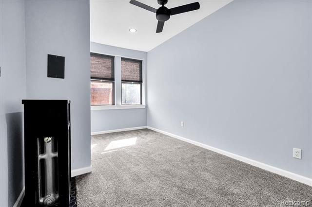 Builiding view twenty two for 7750 3Rd, Detroit, MI. 48202