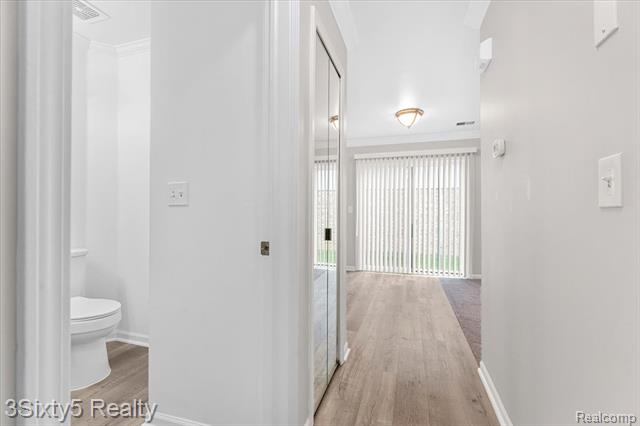 Builiding view eight for 23313 Stromp, Trenton, MI. 48183