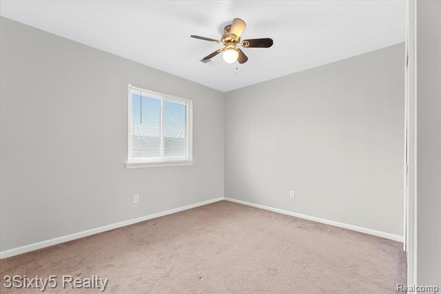 Builiding view ten for 23313 Stromp, Trenton, MI. 48183