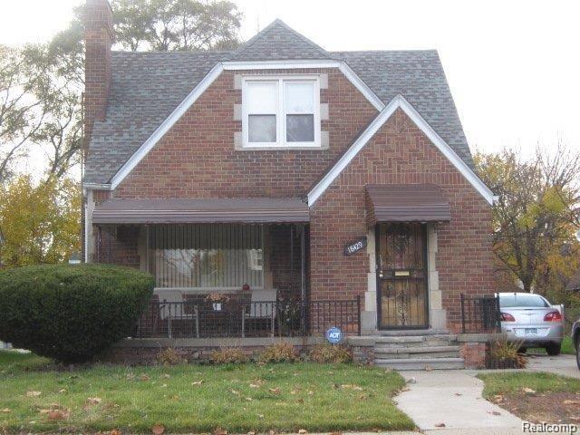 front view for 18429 Robson, Detroit, Mi. 48235