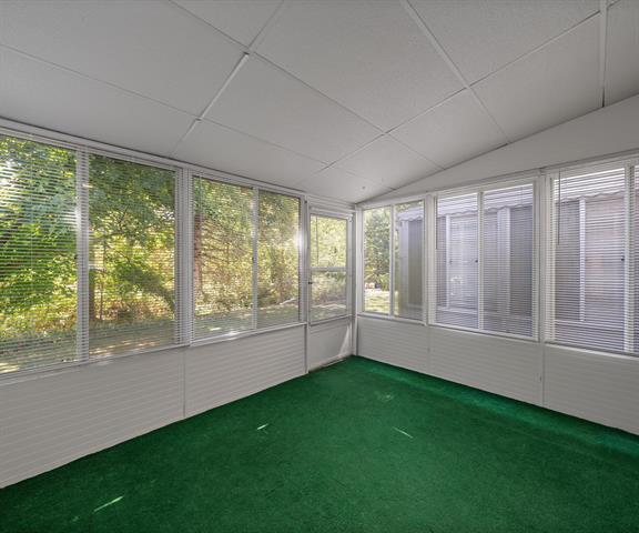 Builiding view eleven for 61119 Heritage, South Lyon, MI. 48178