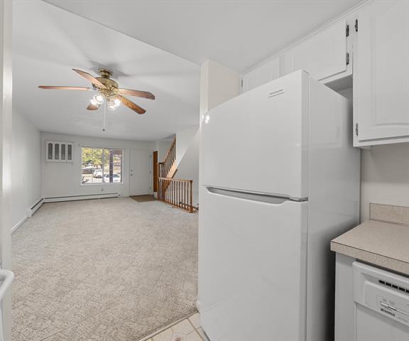 Builiding view seven for 61119 Heritage, South Lyon, MI. 48178