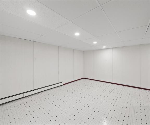 Builiding view twenty five for 61119 Heritage, South Lyon, MI. 48178