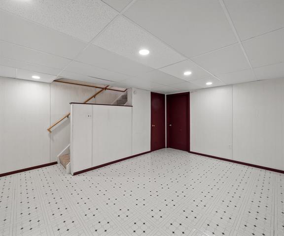 Builiding view twenty four for 61119 Heritage, South Lyon, MI. 48178