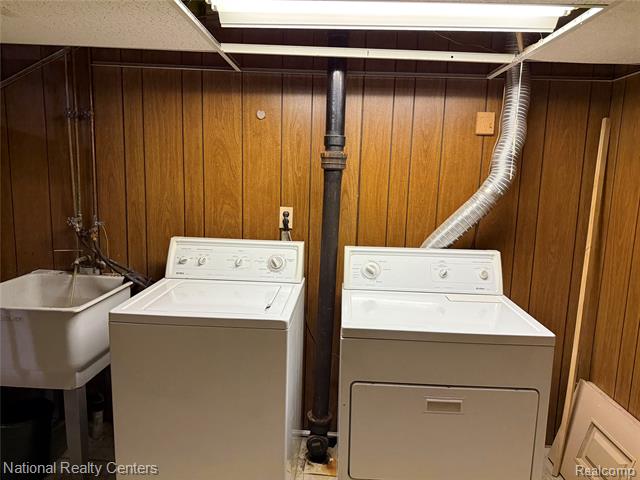 Builiding view fourteen for 41846 Langley, Sterling Heights, MI. 48313